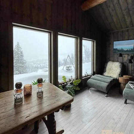 Cozy Mountain In With Stunning Views Flå